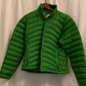 Patagonia Green Puffy NWOT